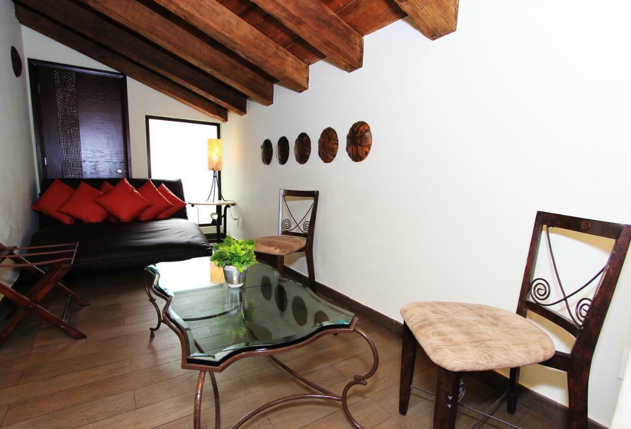 Plaza Gallery Hotel Boutique Сан-Крістобаль-де-лас-Касас Екстер'єр фото